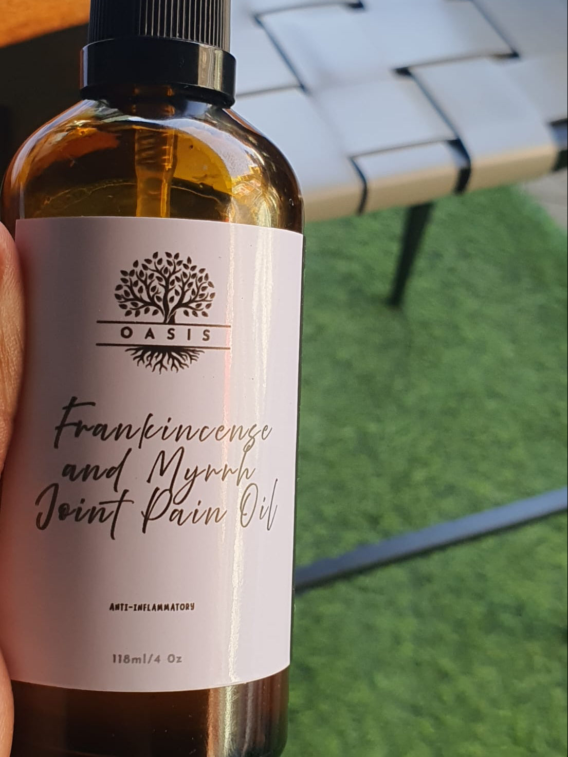 Frankincense and Myrrh Joint and Muscle Pain Oil